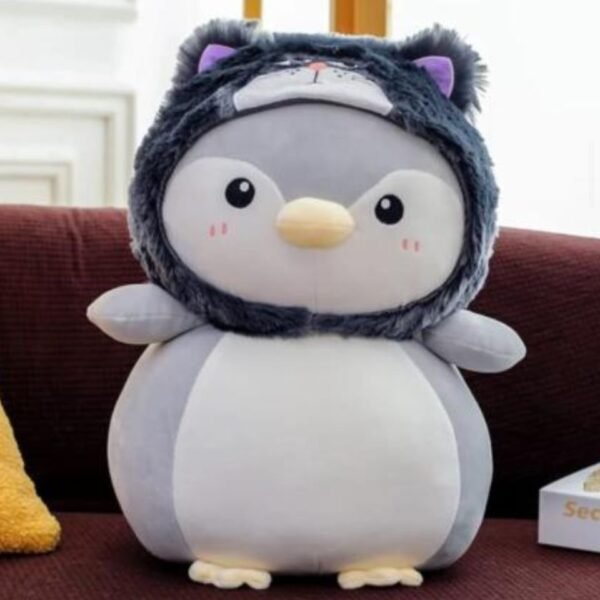 PINGUINO DISFRAZADO DE LUCIFER 70CM FUNDA