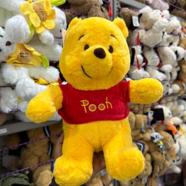 WINNIE POOH POLO ROJO 30CM FUNDA