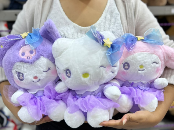 KITY AMIGAS X3 24CM